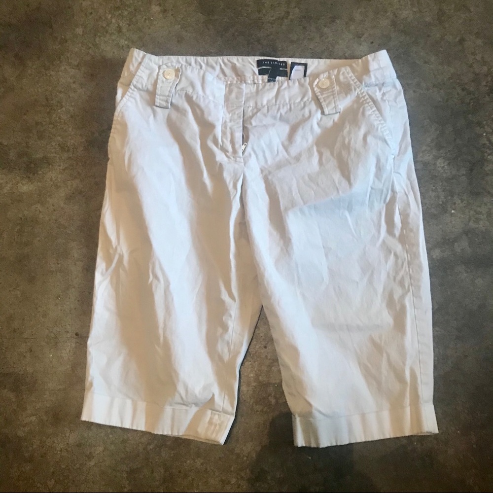 The Limited Womens Khaki Shorts